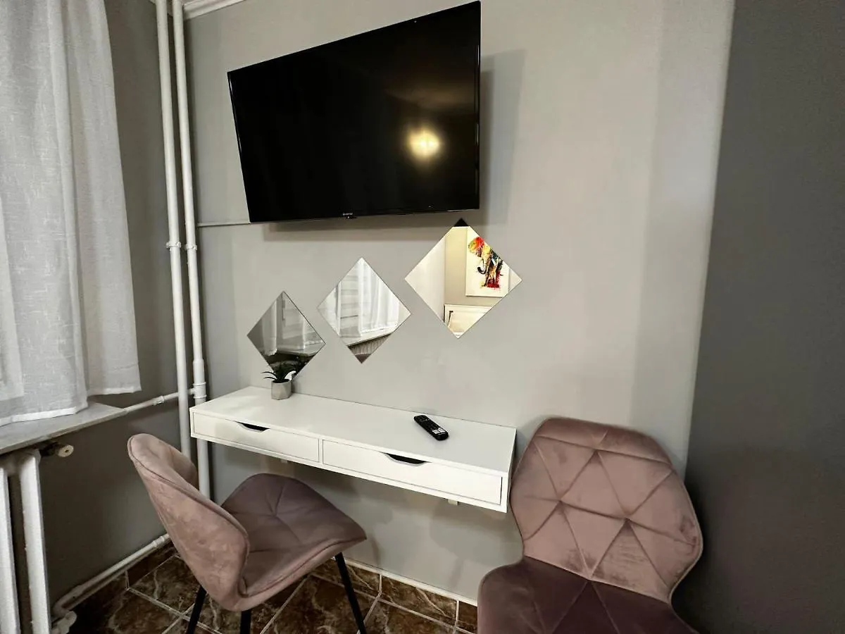 בוקרשט One Room Apartment Decebal