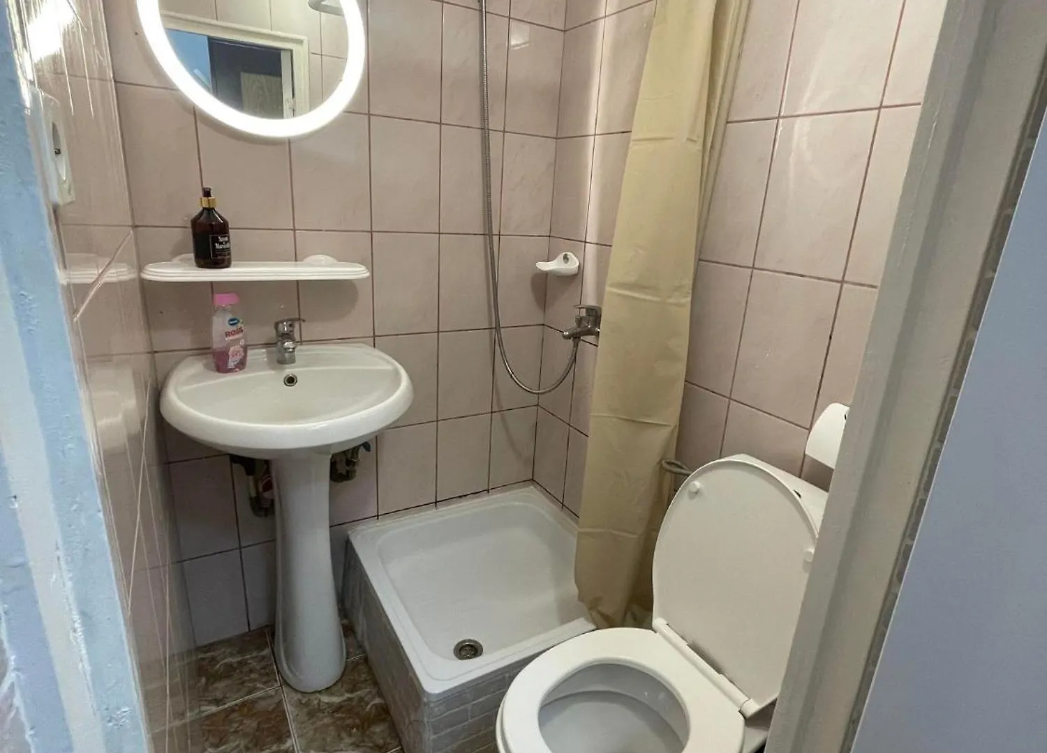 בוקרשט One Room Apartment Decebal